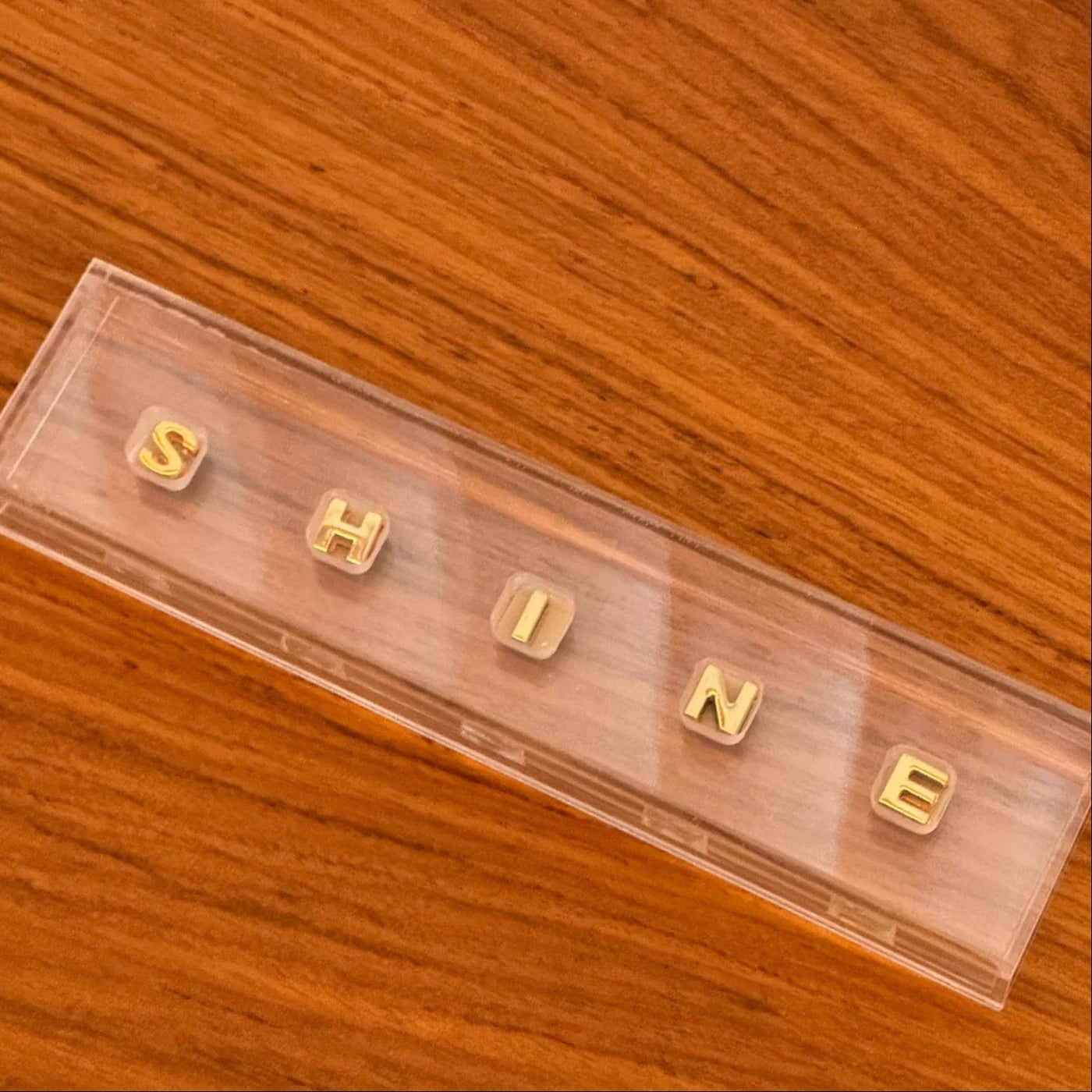 Regua Shine I