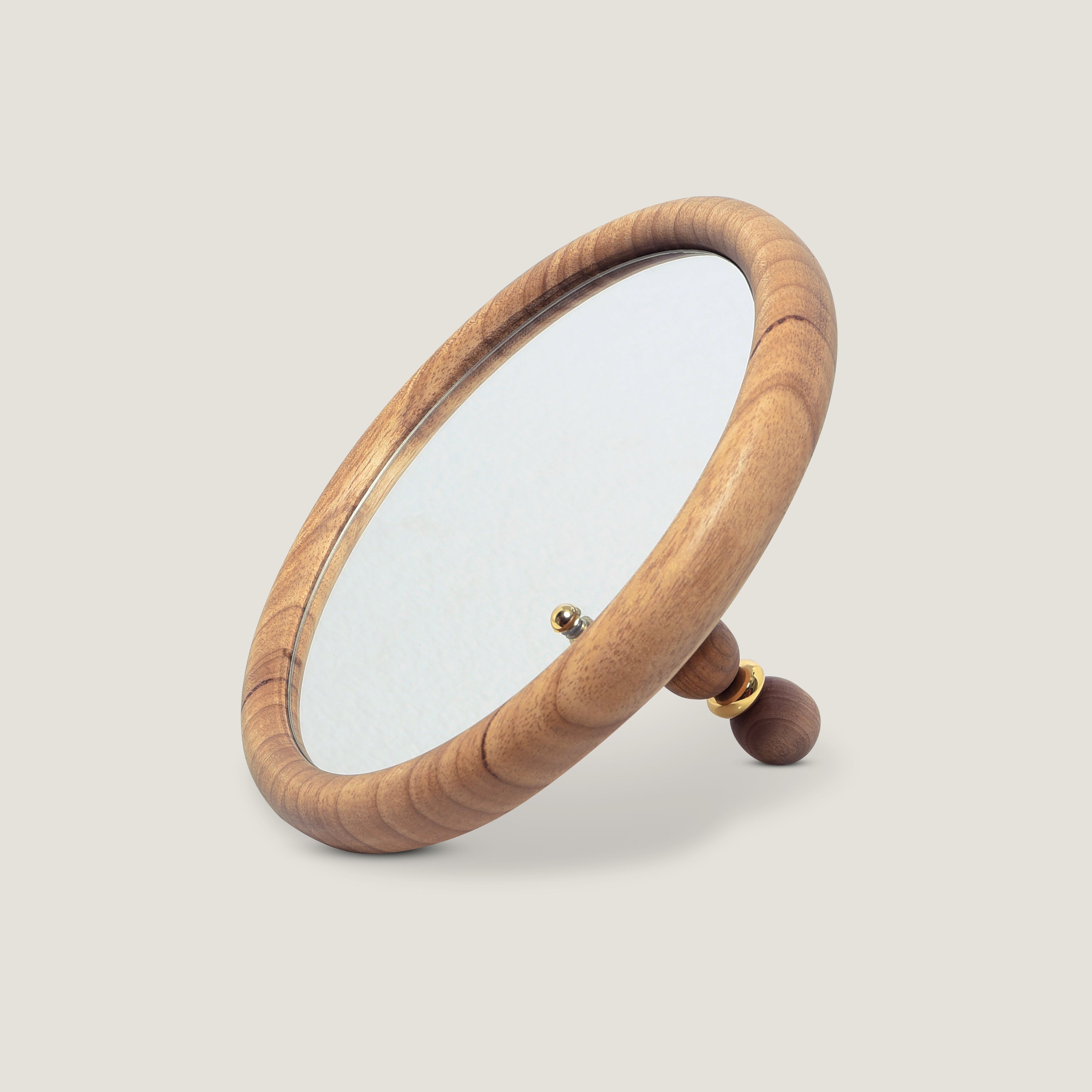 Shape Mirror