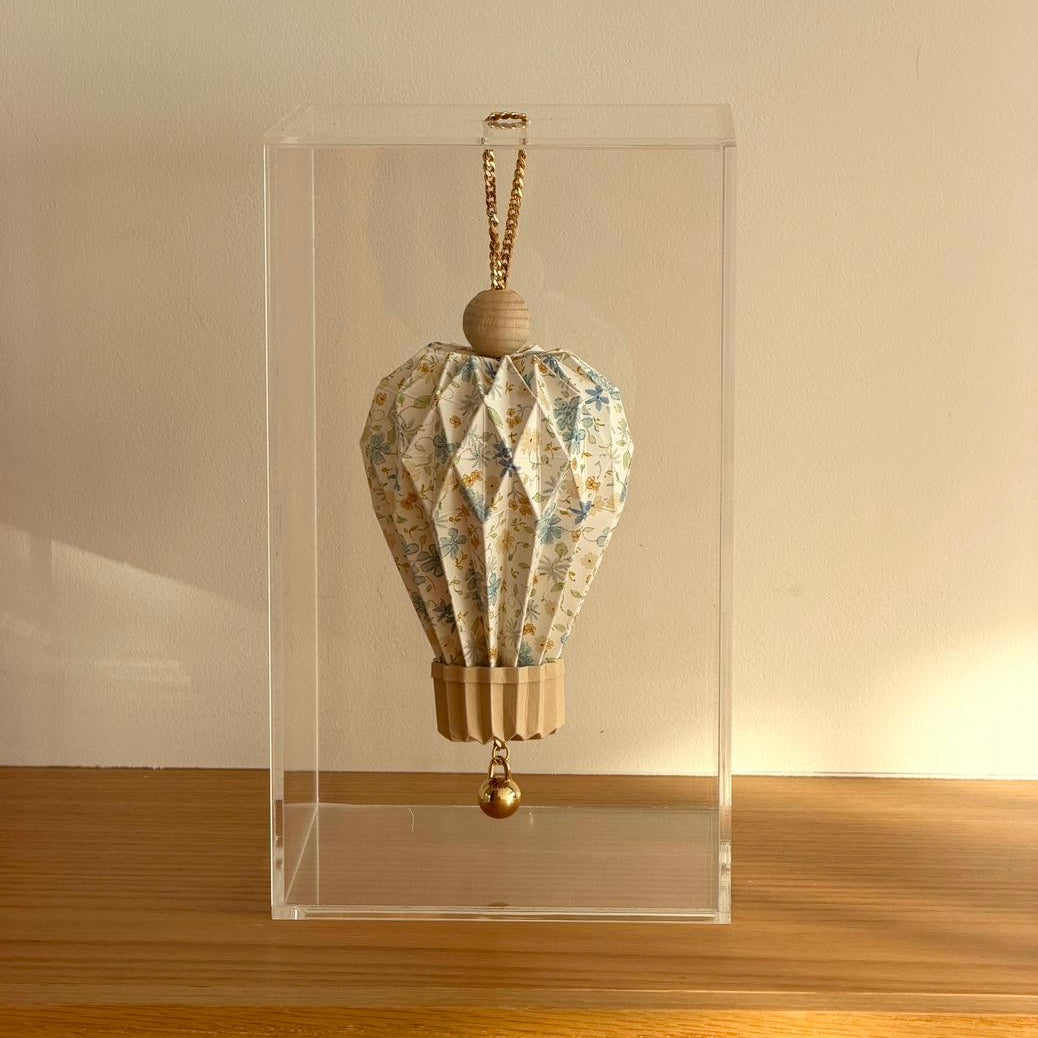 Little Balloon Blowing Azul