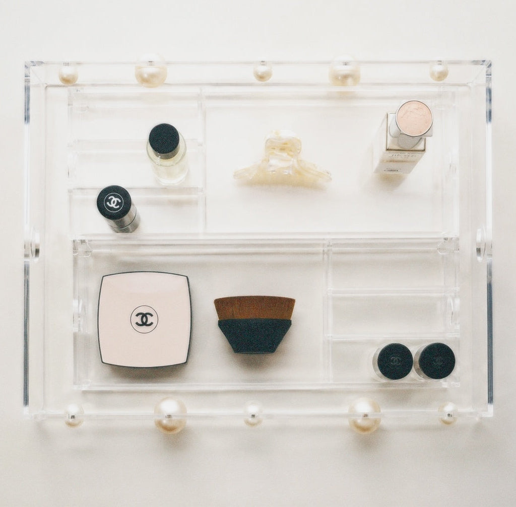 Beauty Make Small Off