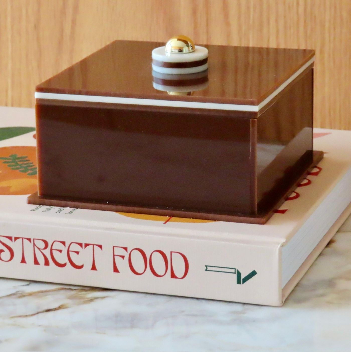 Micro Box Stripes Brown