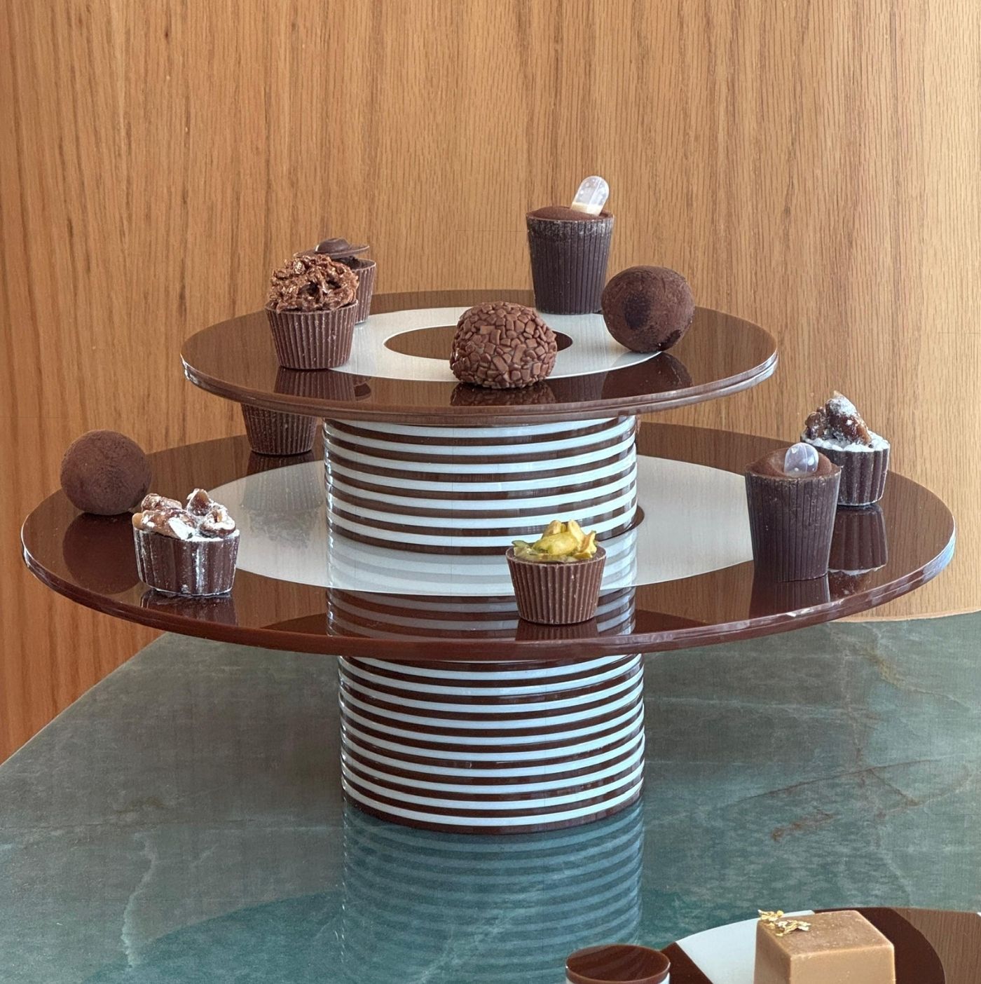 Cake Stripes Brown